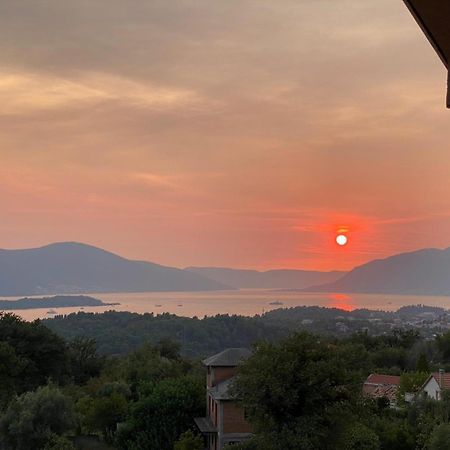 Apartmani Popovic V&A Tivat Kültér fotó