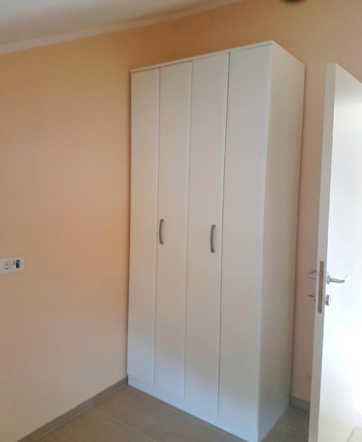 Apartmani Popovic V&A Tivat Kültér fotó