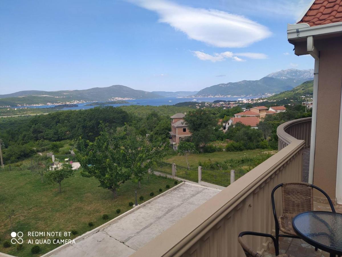 Apartmani Popovic V&A Tivat Kültér fotó