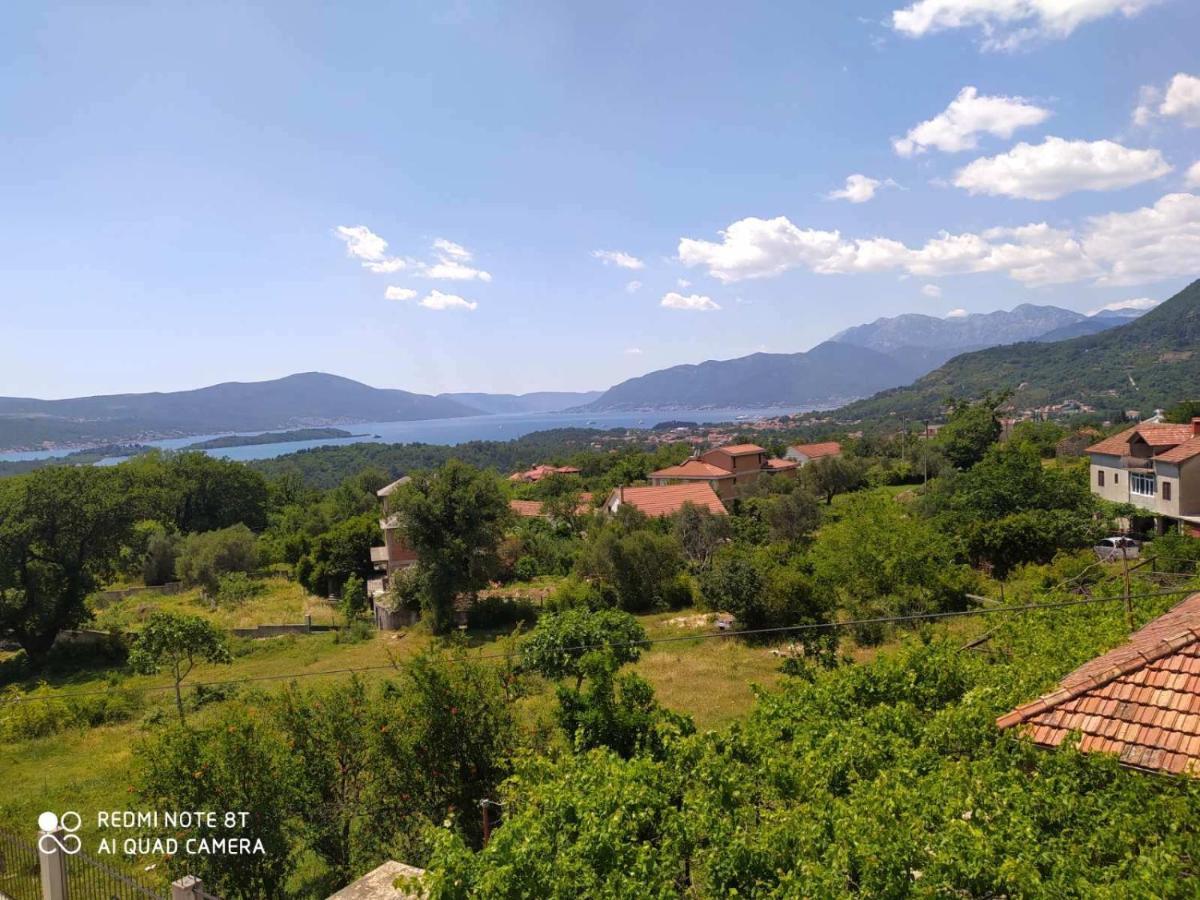 Apartmani Popovic V&A Tivat Kültér fotó